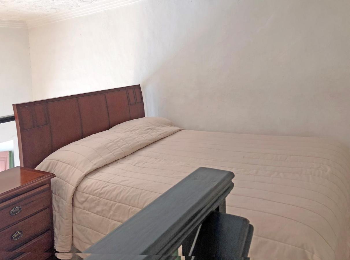 Hostal Latina Cuenca Bagian luar foto