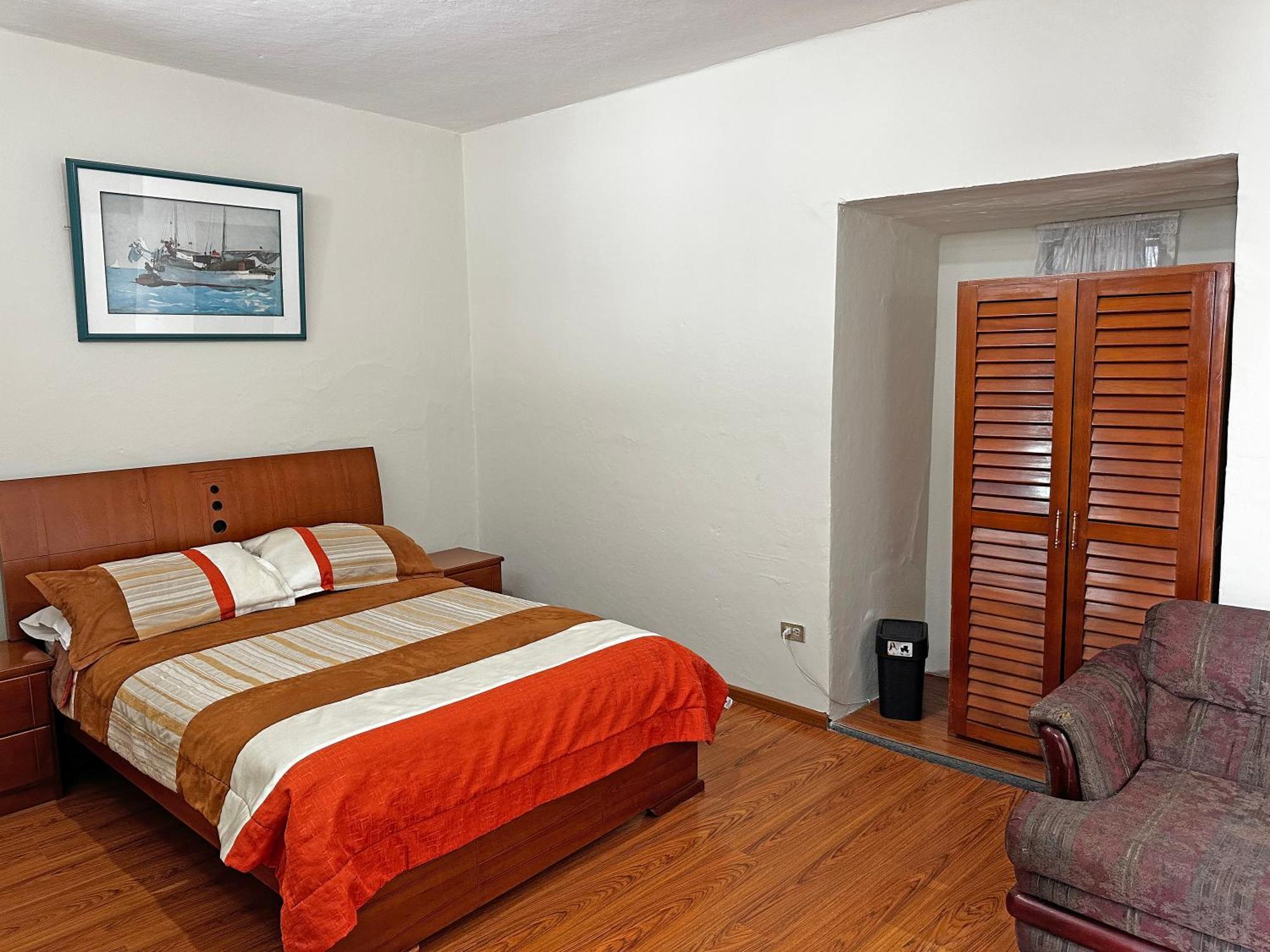 Hostal Latina Cuenca Bagian luar foto