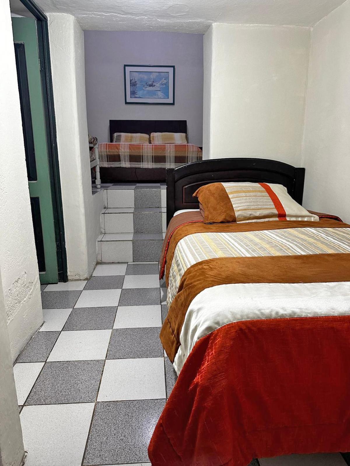 Hostal Latina Cuenca Bagian luar foto